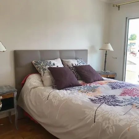 In Arcachon, Near The Apartamento Arcachón