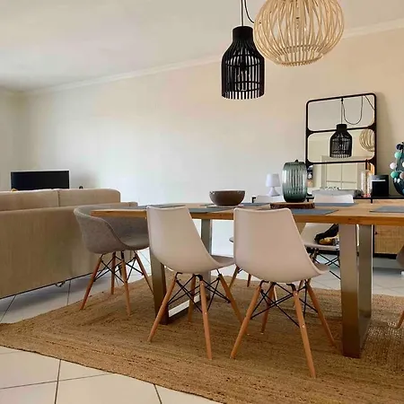 In Arcachon, Near The Arcachón