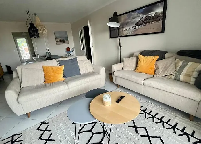 Appartement In Arcachon, Near The *