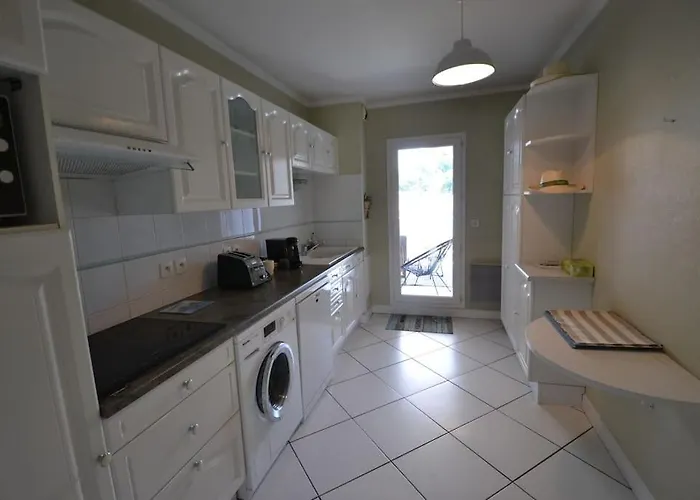 In Arcachon, Near The Apartment Arcachon